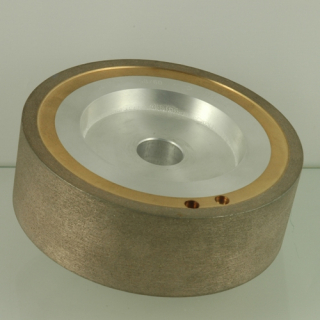 Cylindric diamond rough grinding wheel