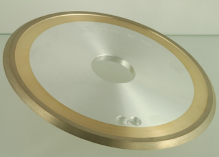 Angular diamond fine grinding wheel